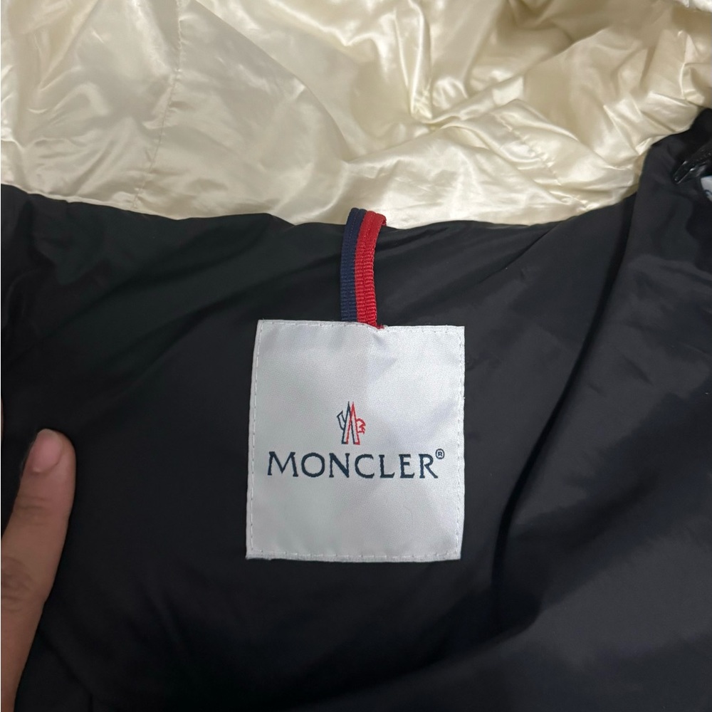 Moncler puffer woman - Picture 6 of 12